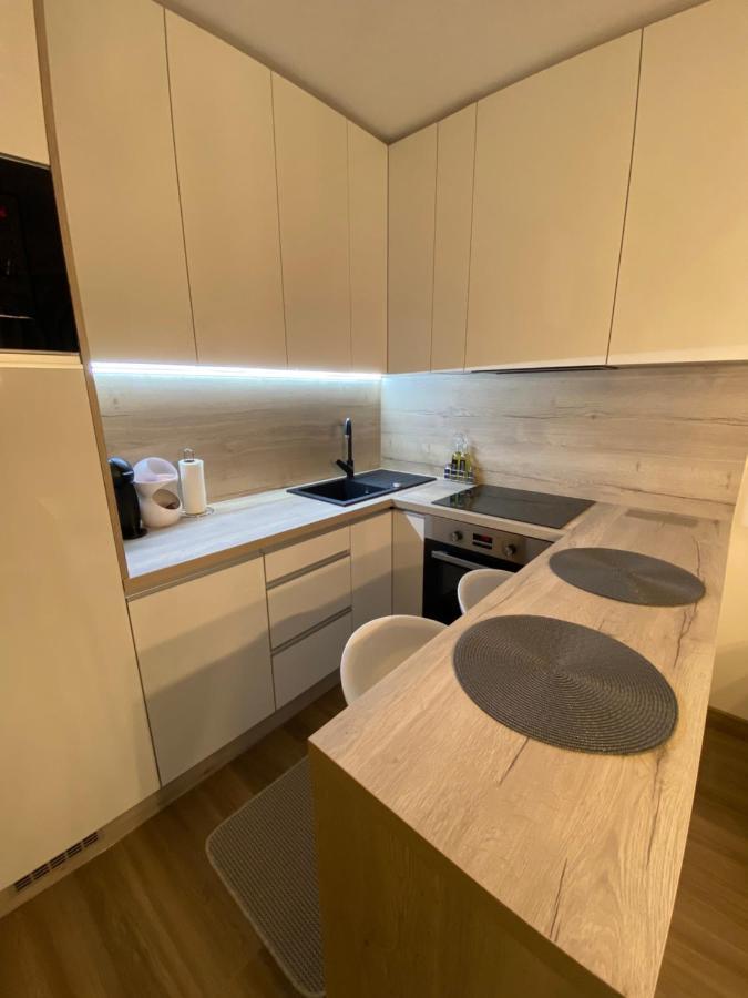 Moderny Apartman S Vyhladom Na Vysoke Tatry โปปรัด ภายนอก รูปภาพ