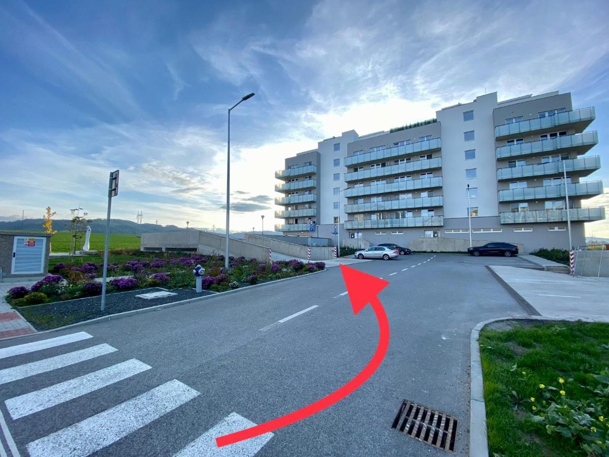 Moderny Apartman S Vyhladom Na Vysoke Tatry โปปรัด ภายนอก รูปภาพ
