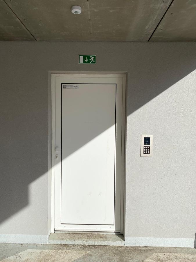 Moderny Apartman S Vyhladom Na Vysoke Tatry โปปรัด ภายนอก รูปภาพ