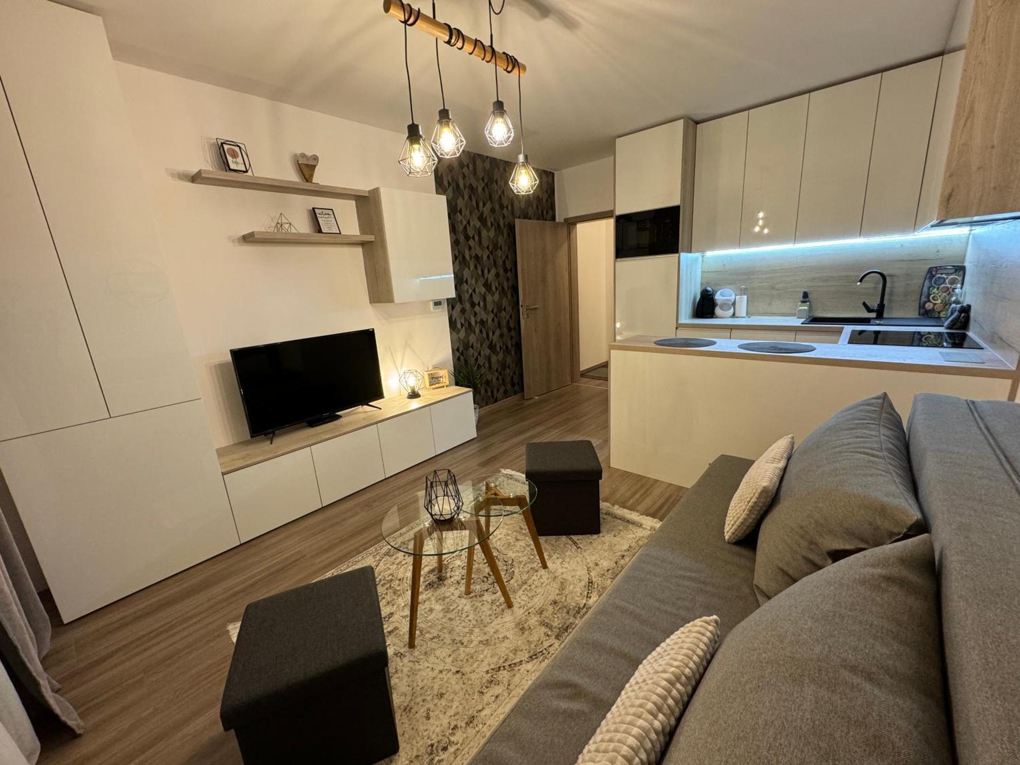 Moderny Apartman S Vyhladom Na Vysoke Tatry โปปรัด ภายนอก รูปภาพ